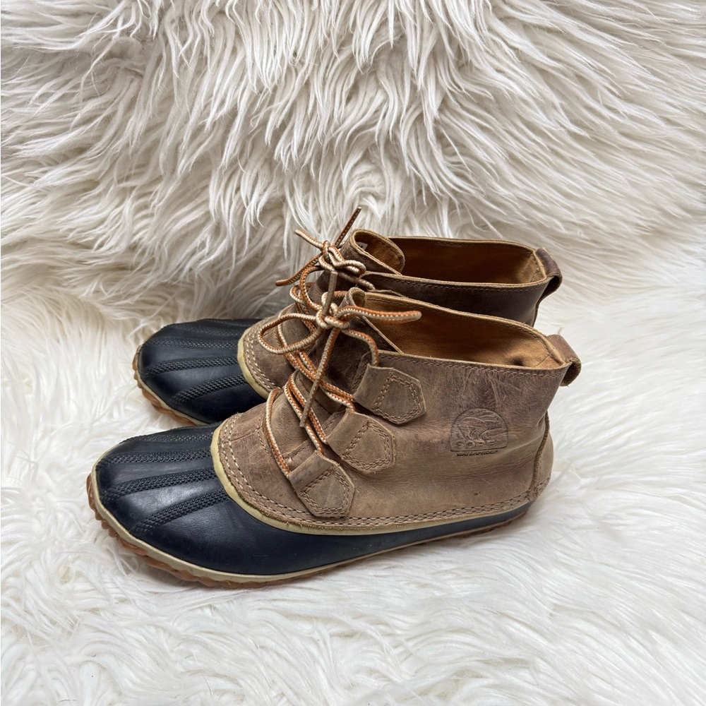 Sorel Women's Brown and Black Ankle Boots size 7